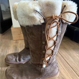 UGG Montclair Brown Suede Winter Boots with Cream Fur